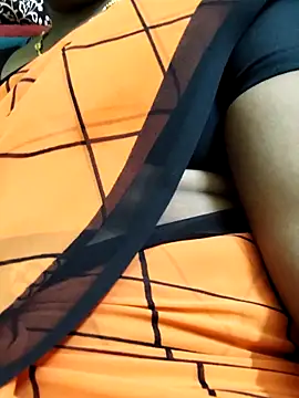 yamini1431 live sex cam