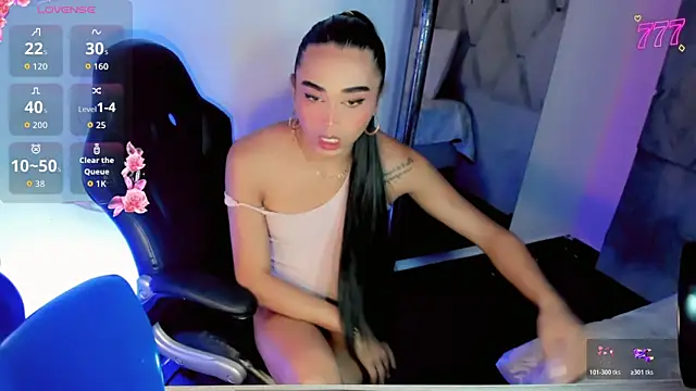 Daniiela_Ember webcam