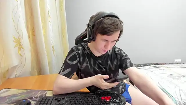 iliaskrislove webcam