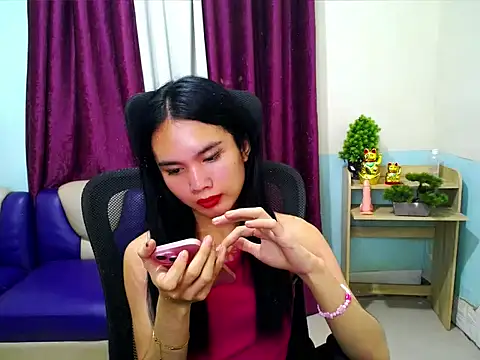 devine_goddess webcam