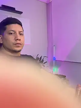 _robertobaggioo webcam