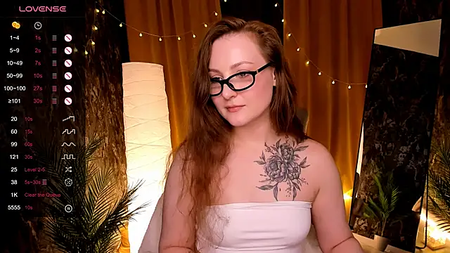 velvet_cherry_ webcam