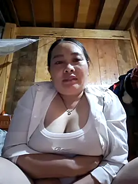 nin-anna - Nin-anna's free webcam - UK Sex Cams