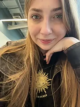 Sunny___Bunny webcam