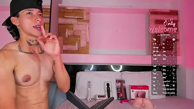 AmberAdams_ live sex cam