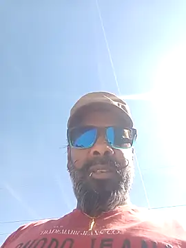 frenchblackc31 webcam