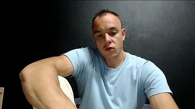 heilgarbest - Heilgarbest's free webcam - UK Sex Cams