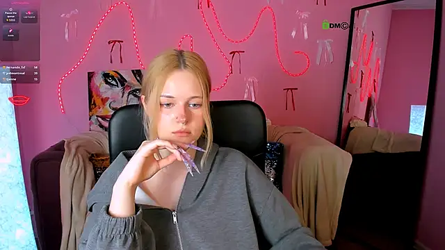 trixy_melison webcam