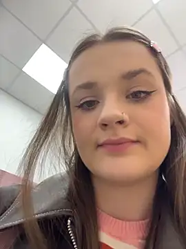 your_babymila webcam