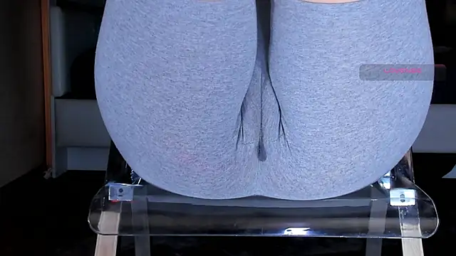 Cameltoe_squirt_inPants - Live Cam