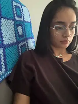 leilani_X webcam