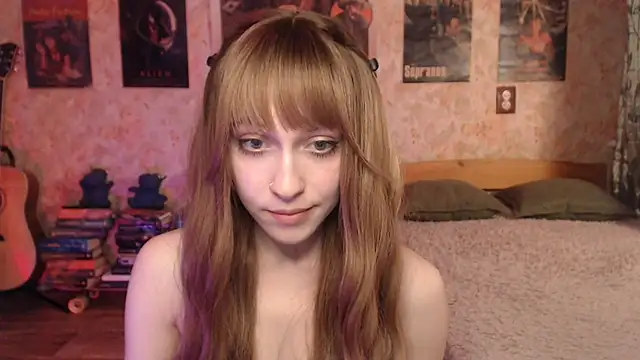 Friendly_Ellie webcam