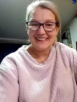 irinamaux live sex cam