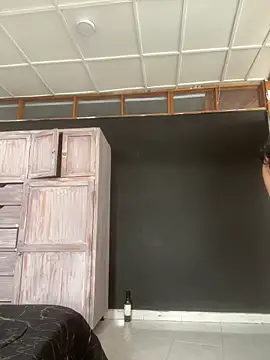 emilynoir1 - EmilyNoir1's free webcam - UK Sex Cams