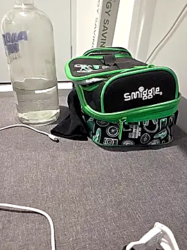 Preview of handsolo_porn