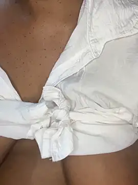 Webcam Model (SweetCandy84)  is live.Free join now!