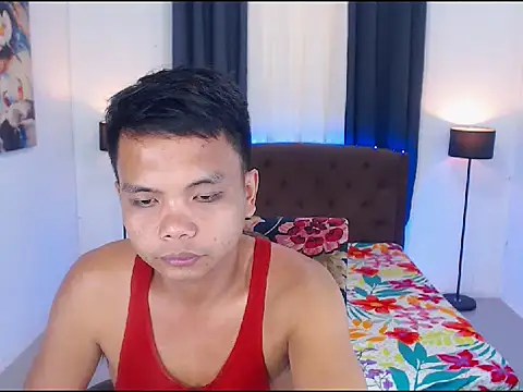 ianhardfucker (M young) - LETS CUM IN MY ROOM