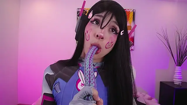 AliiceWonderland... Live Webcam on Stripchat