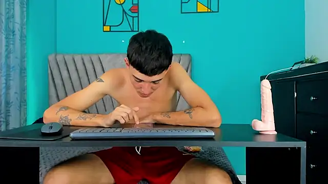 maikol_ortiz (M twink) - naked