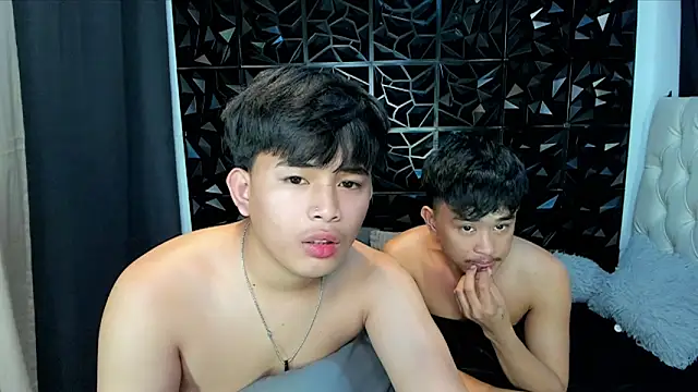 xlovercutietwink (M twink) - SUCKING FUCKING JERKING UNTIL CUM!