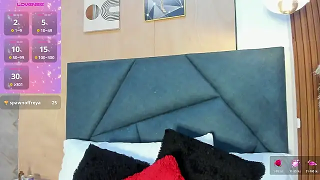 Victoria_Rosee webcam