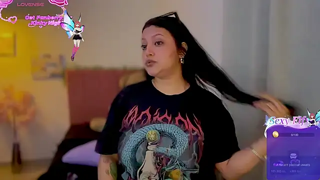 MarcellaGriffin webcam