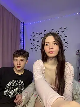 CoddleWeeper_ Live Webcam on Stripchat