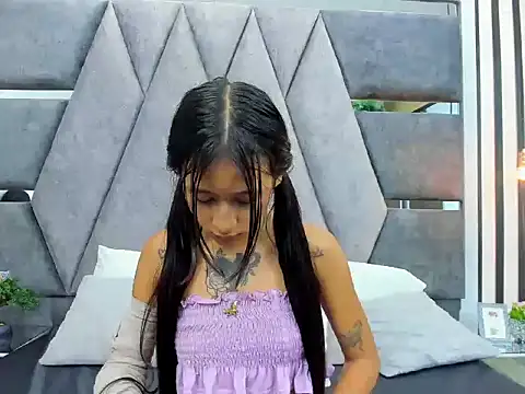 milurey - MiluRey's free webcam - UK Sex Cams