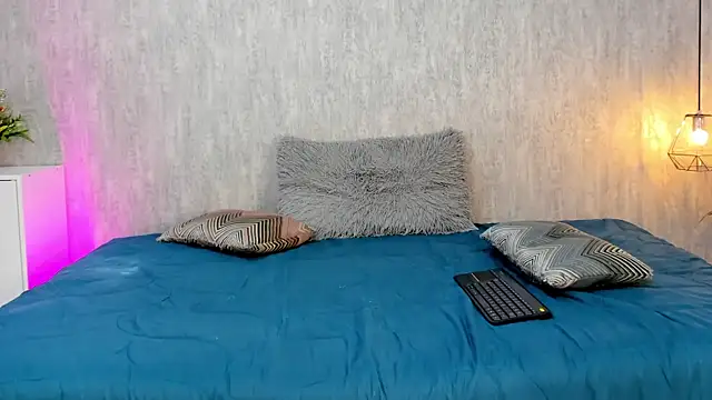 milu_zc - Milu_zc's free webcam - UK Sex Cams