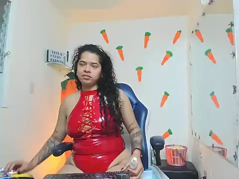 alexa-cooper- webcam