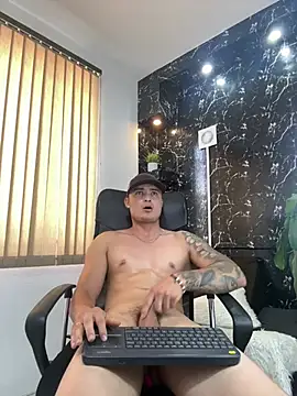 Alexander_ferre webcam