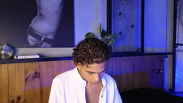 alancutee (M twink) - CUMM SHOW