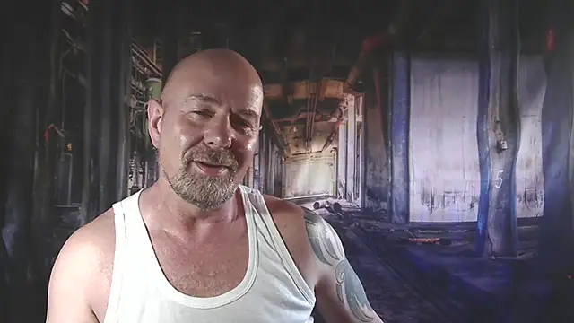 ManlyPrisonGuy Live Webcam on Stripchat