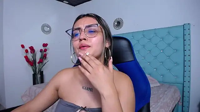 kathe-mills235 webcam