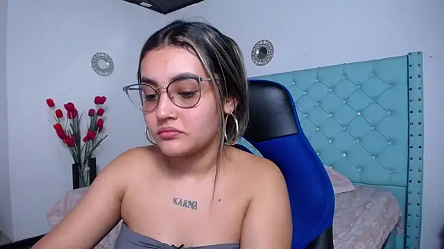 kathe-mills235 webcam