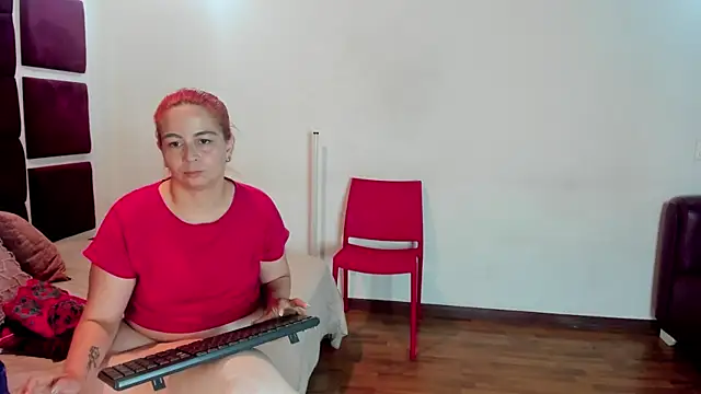 RossMildrey live sex cam