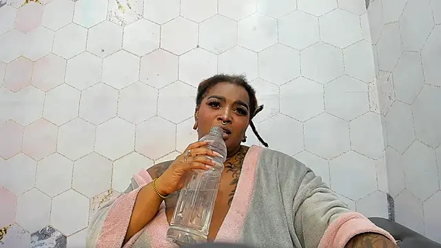 Anaa_Fuentess webcam