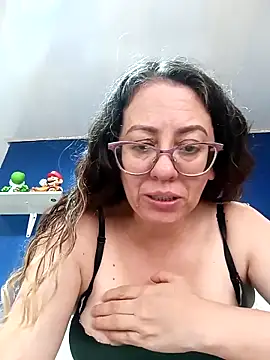 Webcam Model (miss_hanna07)  is live.Free join now!