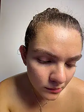 eva_stark10 (G young) - fingers in pussy