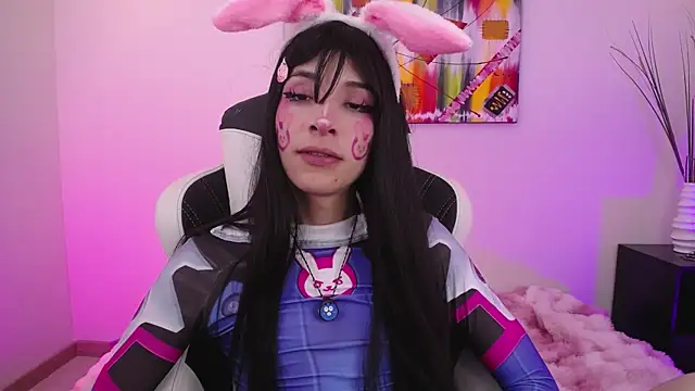 AliiceWonderland_ live sex cam