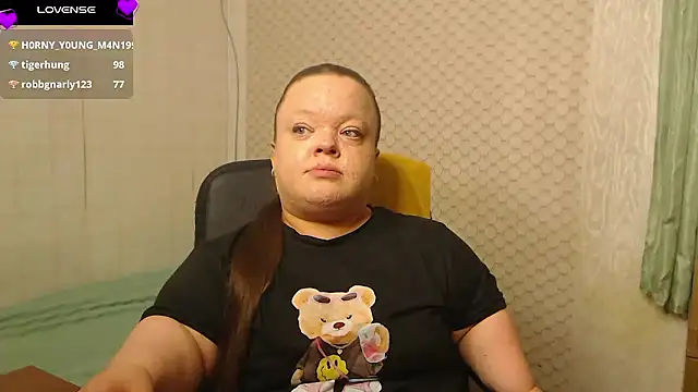 Janiffer_MiMi webcam