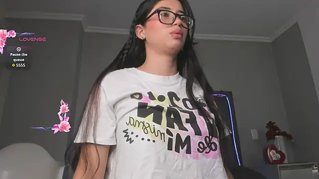 mia_gomez7 webcam