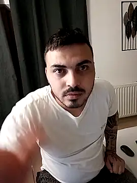 i_amahille (M young) - Show with my dick!!!👈