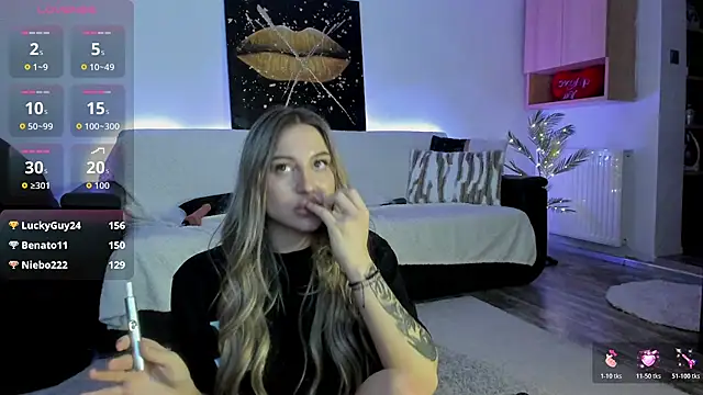 ScarlettMussee webcam