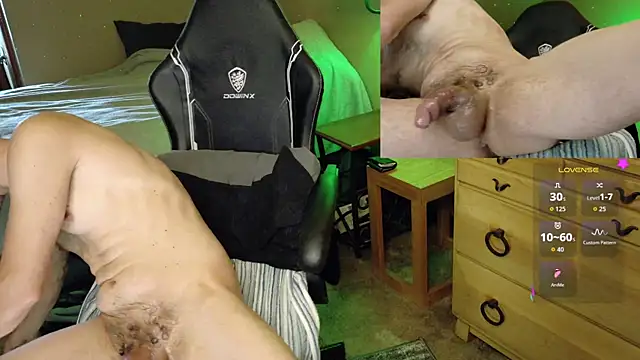 MasterForgedRayy webcam