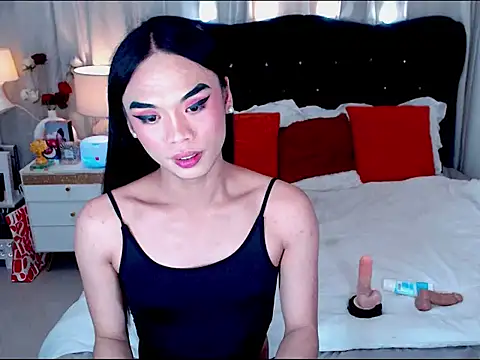 yzahellsex (T young) - jerking in public to make pre cum