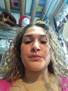 Sara_smiiith211 webcam