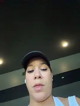 Bigbuttbrooklynn webcam