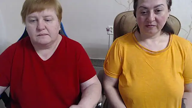 Lindy-Jeanie webcam