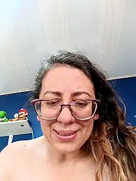 Webcam Model (miss_hanna07) is live